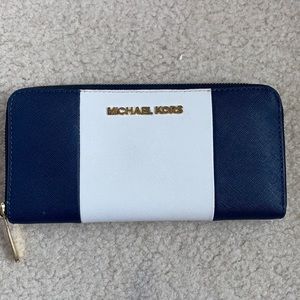 Michael Kors wallet